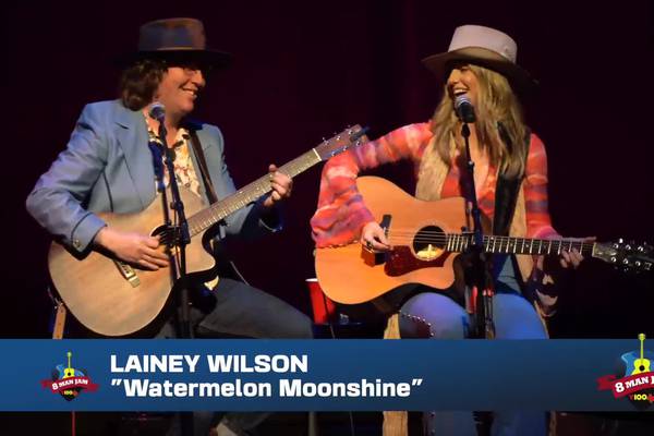 Lainey Wilson "Watermelon Moonshine" Live at the Y100 8 Man Jam 2023