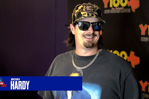 Hardy Lost His Glasses and Talks About His Tour with Morgan Wallen 8 Man Jam 2021