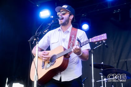 Clayton Mullen hit the Y100 Stage at Ouster Bake 2024 to help kick off Fiesta season. Great band!