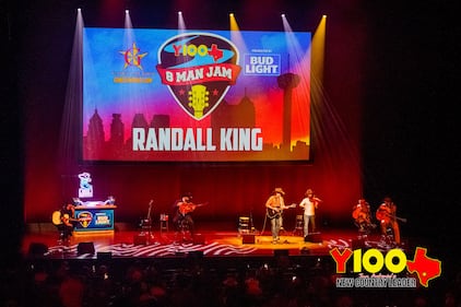 We know and love Randall so much, it was a no-brainer to invite him to come to the Y100 8 Man Jam! We’re so glad he could join us for our year-end party. Thanks to everyone who came out (and worked hard to win those tickets)!