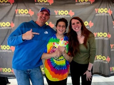 Wednesday, November 6, 2024, Y100 stopped at Gunn Chevrolet to give away tickets to the 2024 Y100 Gamez Law 8 Man Jam, presented by Bud Light! We gave away a bunch of tickets to the show! Come out to all the ticket stops for your chance to win!