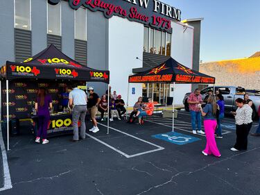 Thursday, November 14, 2024, Y100 stopped at Gamez Law Firm to give away tickets to the 2024 Y100 Gamez Law 8 Man Jam, presented by Bud Light! We gave away a bunch of tickets to the show! Come out to all the ticket stops for your chance to win!