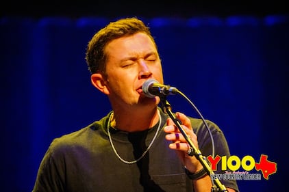 Scotty McCreery came back to the Y100 8 Man Jam in a big way this year! Such a great performer, and so generous to all the other artists on stage. Thanks to everyone who came out (and worked hard to win those tickets)!