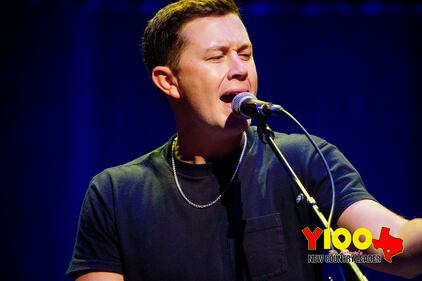 Scotty McCreery came back to the Y100 8 Man Jam in a big way this year! Such a great performer, and so generous to all the other artists on stage. Thanks to everyone who came out (and worked hard to win those tickets)!