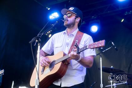 Clayton Mullen hit the Y100 Stage at Ouster Bake 2024 to help kick off Fiesta season. Great band!