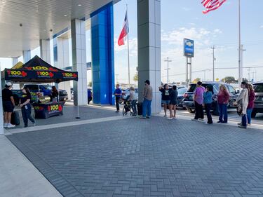 Wednesday, October 16, 2024, Y100 stopped at Gunn Chevrolet to give away tickets to the 2024 Y100 Gamez Law 8 Man Jam, presented by Bud Light! We gave away a bunch of tickets to the show! Come out to all the ticket stops for your chance to win!