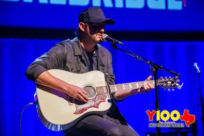 We couldn’t have found a better person to kick off the Y100 8 Man Jam than that amazing Drew Baldridge! We’re so glad he could join us for our year-end party. Thanks to everyone who came out (and worked hard to win those tickets)!