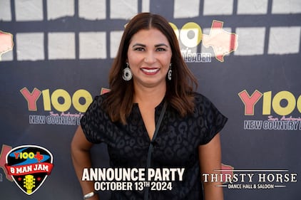 Photos from the Y100 Gamez Law 8 Man Jam presented by Bud Light Announce Party at Thirsty Horse Saloon, on October 13, 2024! We announced all 8 artists coming to this year's 8 Man Jam, and gave away FLOOR SEATS to 8 lucky people!