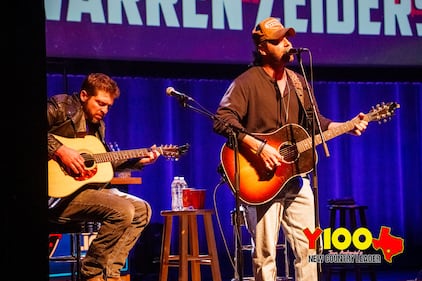 Warren Zeiders is so great, and we are so happy to have been able to get him out the Y100 8 Man Jam after his tour with Jelly Roll! We’re so glad he could join us for our year-end party. Thanks to everyone who came out (and worked hard to win those tickets)!